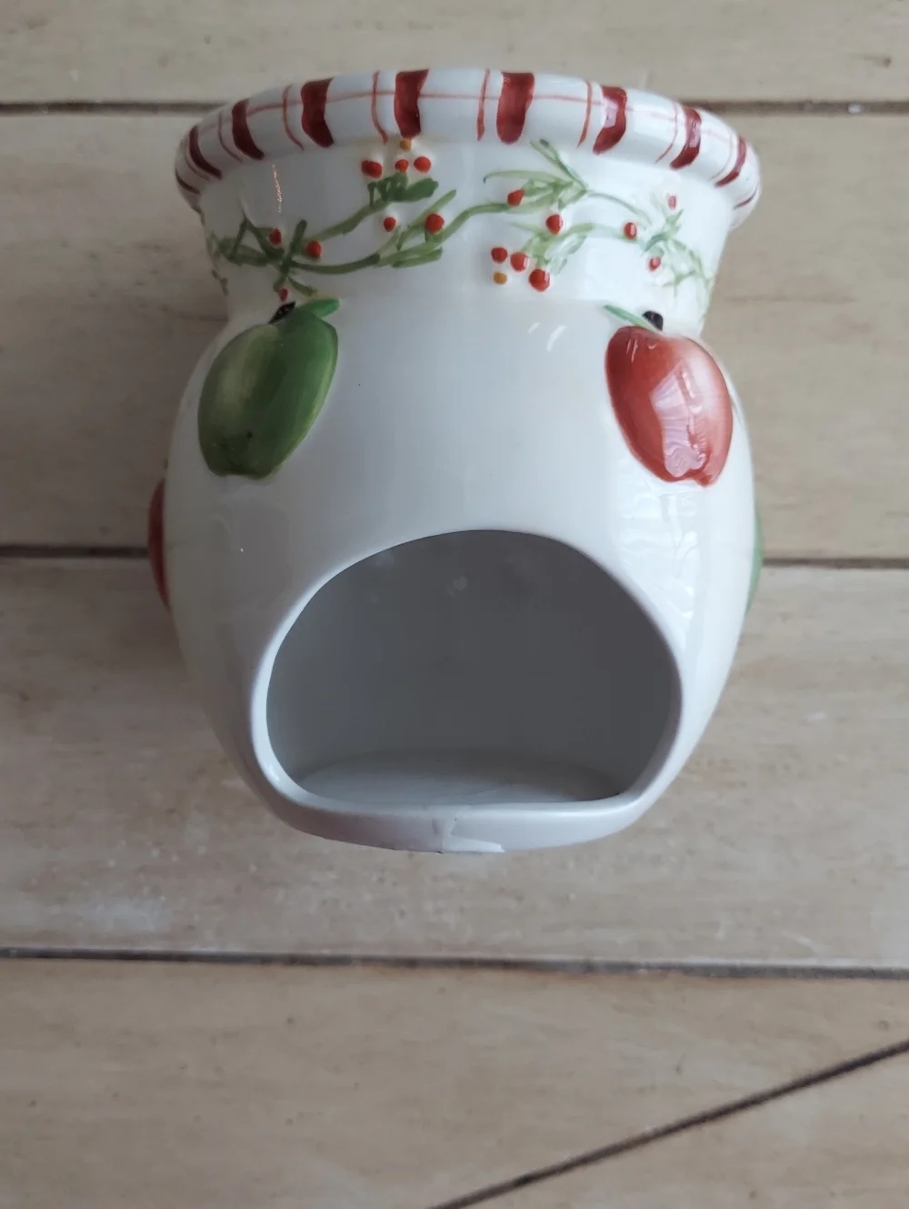 White Ceramic Wax Diffuser with Red & Green Apple Tree Motif XL NWOT 2018